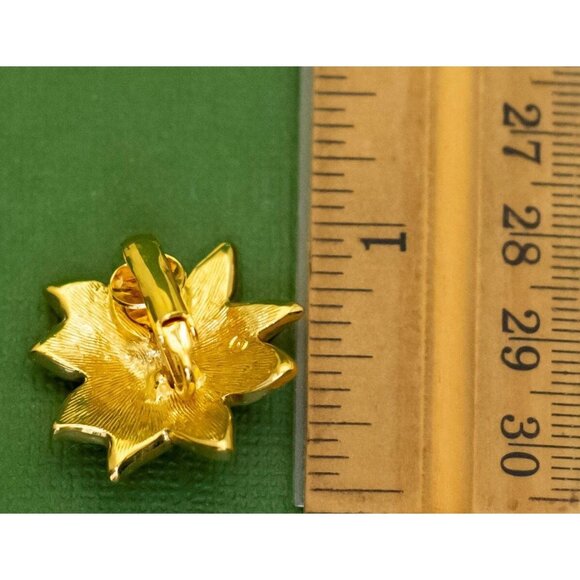 Vintage Gold Tone Lotus Flower Clip On Earrings by Avon, K33 - Picture 2 of 2